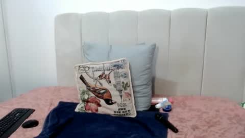 Snapshot of splendidtalitha chatting on June 2026 03:33:01 PM SplendidTalitha online show from June 2026 03:33:01 PM
