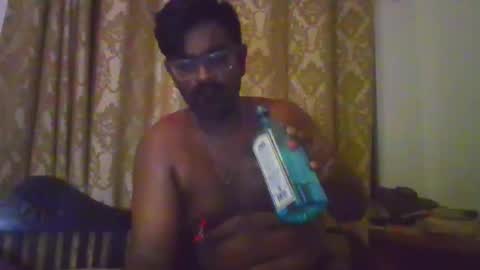 Snapshot of spun_tender chatting on May 2026 02:20:02 AM Spun Couple online show from May 2026 02:20:02 AM