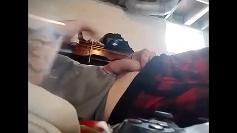 Snapshot of spundaddyandprincess chatting on December 2024 05:33:01 PM spundaddyandprincess online show from December 2024 05:33:01 PM