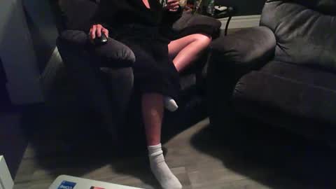 sqrtshow online show from April 2026 12:01:01 AM