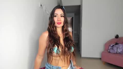 Snapshot of stacy_malibu1 chatting on December 2025 10:37:01 PM TWstacymalibu110 online show from December 2025 10:37:01 PM