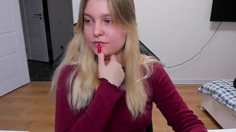 Stacy  online show from December 2024 07:16:01 PM