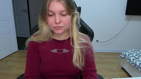 Stacy  online show from January 2025 04:09:01 PM