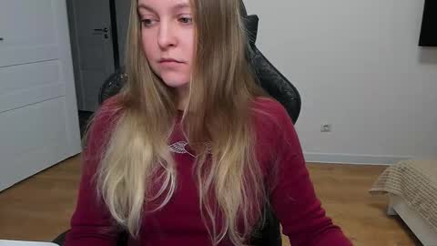 Stacy  online show from March 2026 06:04:01 PM