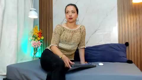 Snapshot of stangela_rivera chatting on July 2026 12:09:02 PM Angel Rivera online show from July 2026 12:09:02 PM