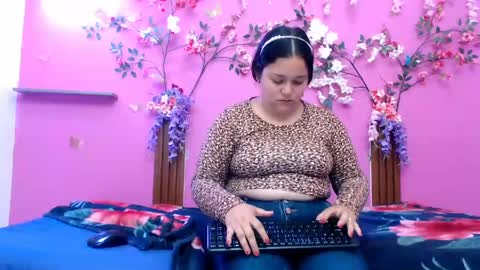 alejandra online show from May 2026 07:20:02 PM