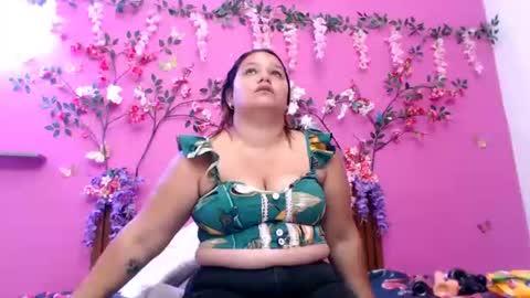 alejandra online show from June 2026 07:57:02 PM