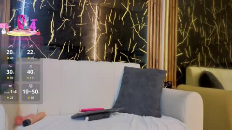 starlight_mature11_aws online show from April 2026 09:15:02 PM