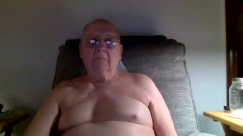 starman40003131 online show from February 2026 12:23:01 PM