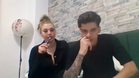 staywithuss online show from April 2026 06:53:02 PM