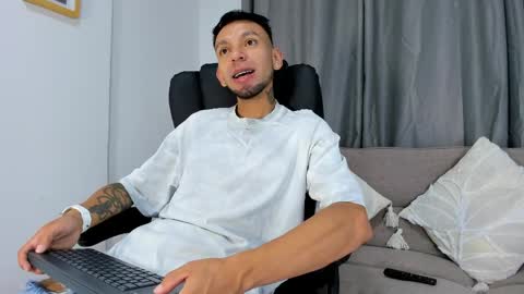 Steban online show from April 2026 12:06:01 PM