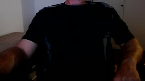 Snapshot of stefan2580 chatting on July 2026 07:17:01 PM Stefan online show from July 2026 07:17:01 PM