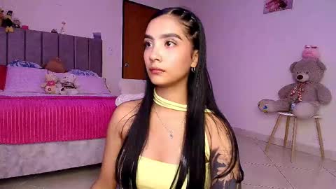 Im MiaIts my first day here  online show from March 2026 09:10:02 PM