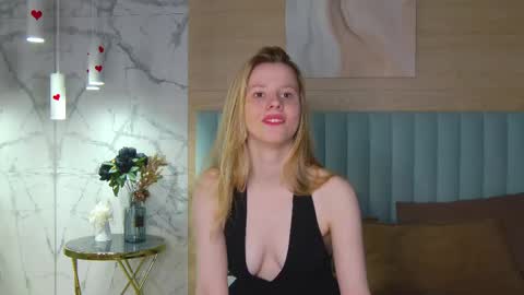 Stefie online show from May 2026 05:46:02 AM