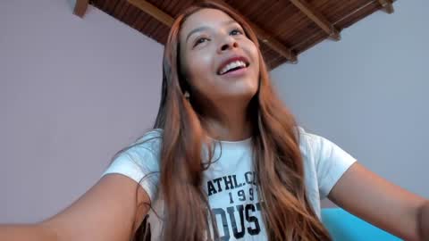 stefie online show from December 2024 06:10:02 AM