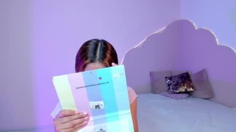 stefie online show from January 2025 07:18:02 PM