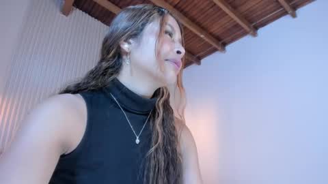 stefie online show from February 2025 11:00:02 PM