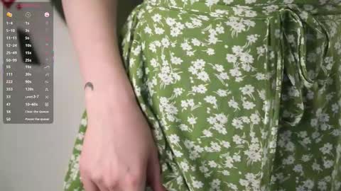 Stella online show from October 2025 09:07:02 AM