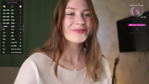 Stella online show from October 2025 10:57:02 AM