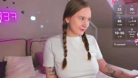 Stella online show from April 2026 09:10:01 AM