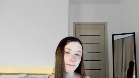 stella_sunny online show from March 2026 01:22:01 AM