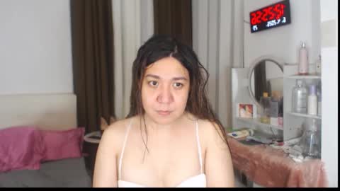 Stella online show from April 2026 04:26:02 PM