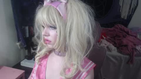 Snapshot of stellalocke chatting on September 2025 10:26:01 AM StellaLocke online show from September 2025 10:26:01 AM