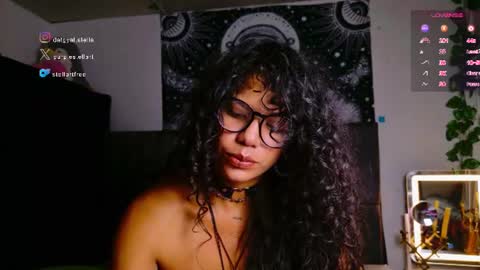 stellart_ online show from July 2026 05:00:02 AM