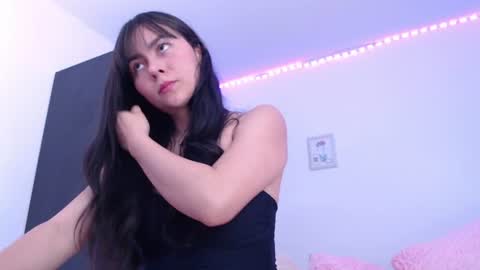 Snapshot of step_daughter_ chatting on June 2026 03:55:01 AM MIA online show from June 2026 03:55:01 AM