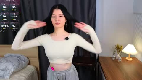 Snapshot of stephaniaharpool chatting on April 2026 01:25:01 AM Amelia online show from April 2026 01:25:01 AM