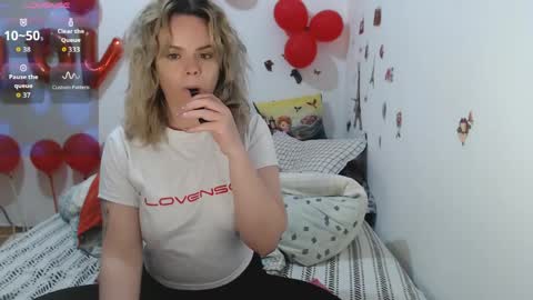 Stephanie   online show from April 2026 10:24:02 AM