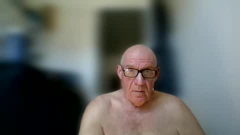 stevejons47 online show from April 2026 02:56:01 PM