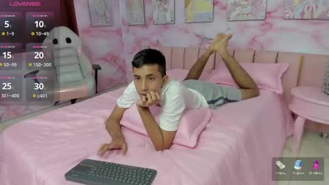 stiilman_hots online show from February 2025 08:55:01 AM