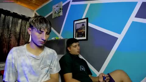 Stiven  online show from April 2026 06:12:01 PM