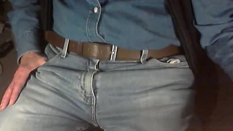 Dave online show from December 2025 07:19:02 PM