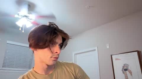 Snapshot of str8whiteboy21 chatting on June 2026 05:37:01 AM str8whiteboy21 online show from June 2026 05:37:01 AM