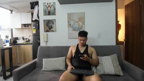 straight__friends online show from June 2026 01:46:02 PM