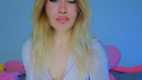 Tati and Lola online show from March 2026 04:34:02 AM