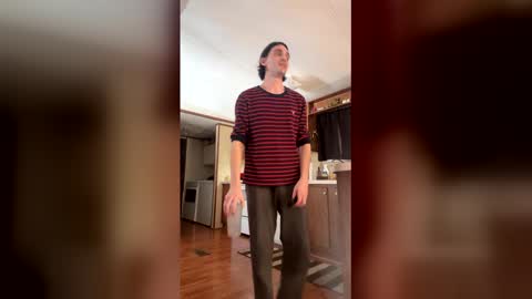 stringgreens777 online show from February 2026 03:28:01 PM