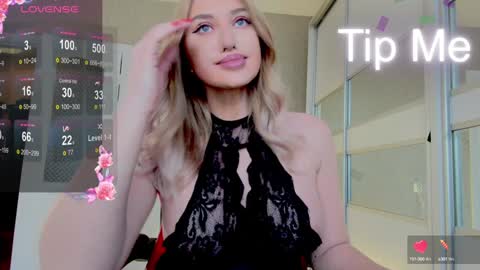 strippuclub online show from January 2025 06:52:01 AM