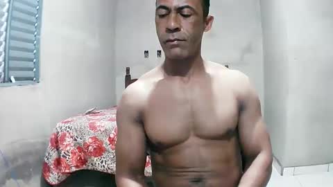 strongdaddyfantastic online show from May 2026 01:21:02 PM