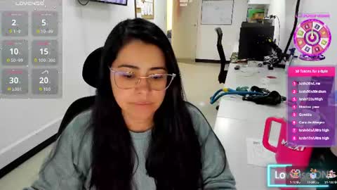 studcb_ online show from June 2026 01:55:01 PM
