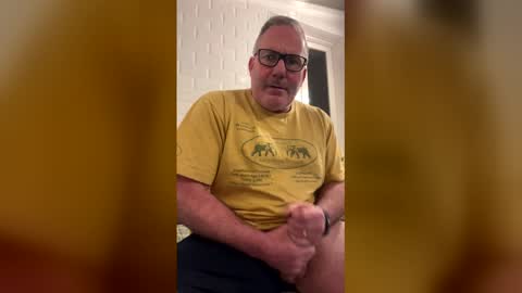 stumpyj2266 online show from February 2026 07:56:01 PM