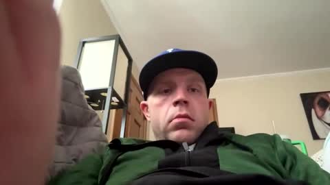 submissivebrett381 online show from April 2026 07:58:01 PM