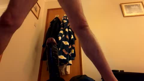 Snapshot of suckmeoffuk chatting on September 2025 02:44:02 AM JJ online show from September 2025 02:44:02 AM