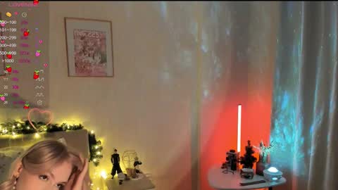 sue_everett online show from December 2024 11:39:02 AM