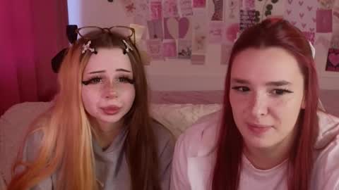 Snapshot of suemeow chatting on October 2025 10:07:01 AM Sue online show from October 2025 10:07:01 AM