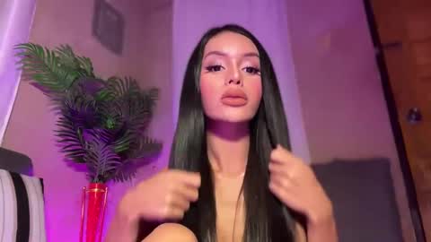 Snapshot of sugarhoneysw8 chatting on January 2025 08:07:01 PM Jess online show from January 2025 08:07:01 PM