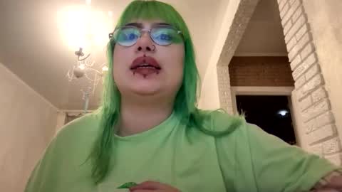 Alice Suicide online show from May 2026 11:46:01 PM