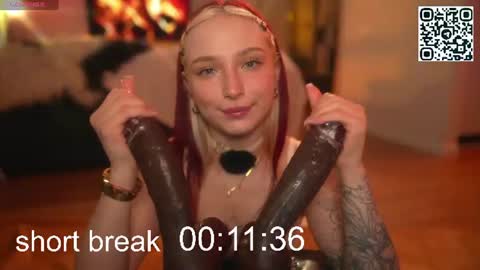 Snapshot of suk_ki chatting on June 2026 06:45:02 AM Lika ginger Jessy blond online show from June 2026 06:45:02 AM